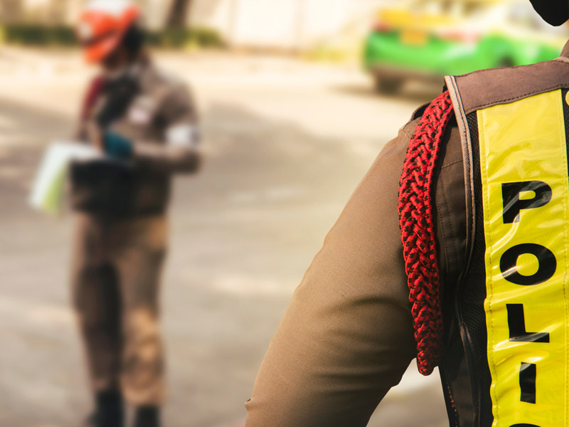 Motorcycles-are-prohibited-from-going-onto-the-bridge_3