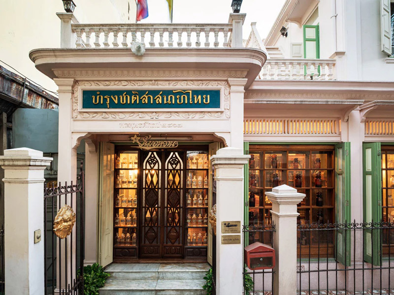 One-Day-Trip-with-3-Rattanakosin-Island-Museums_3