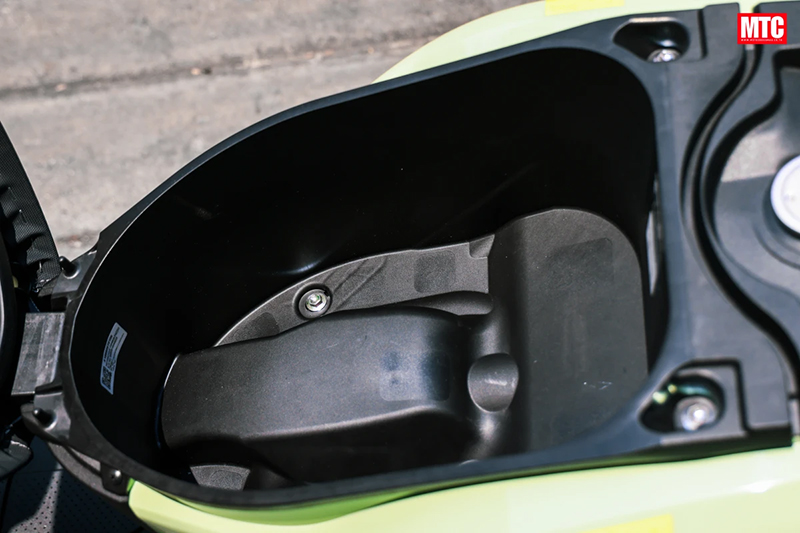 Review-5-Reason-to-buy-Yamaha-Fazzio-MAG-24