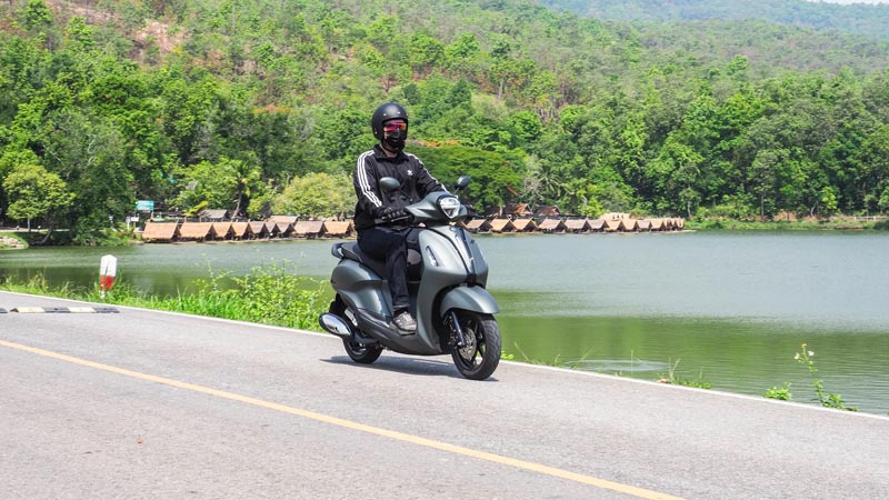 Review New Yamaha Grand Filano Hybrid Connected 2023_7