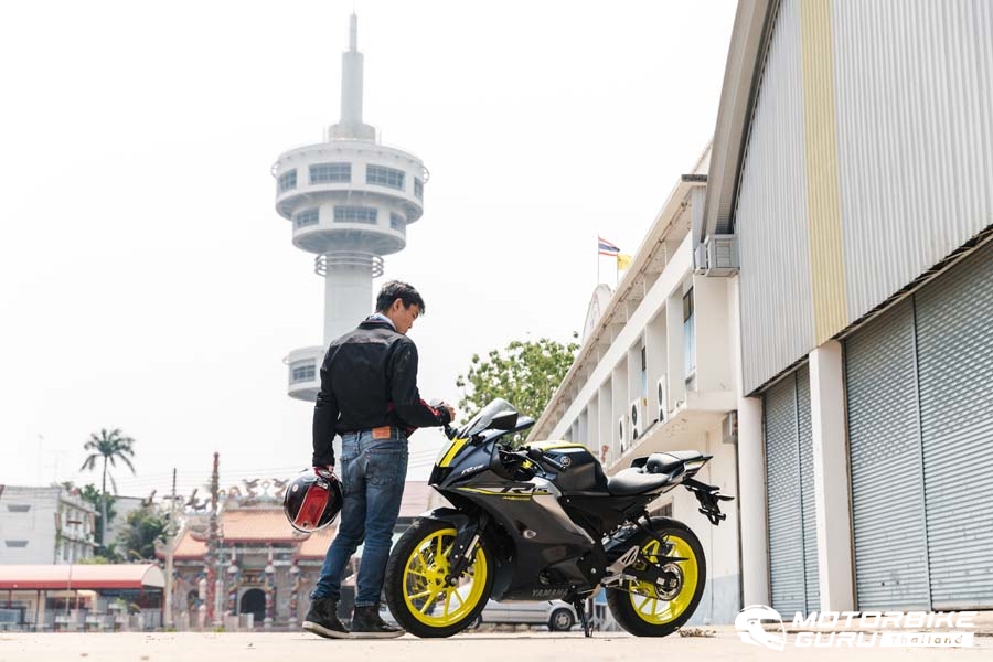 Review New Yamaha R15 Connected  (11)