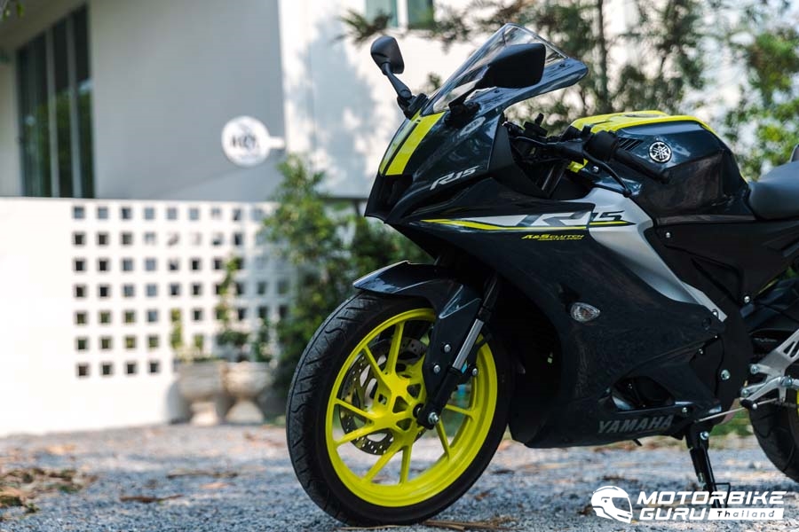 Review New Yamaha R15 Connected  (14)