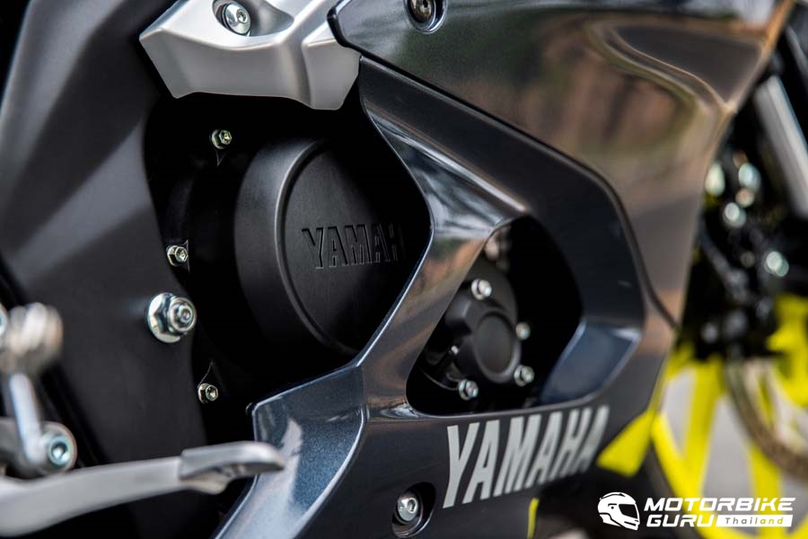 Review New Yamaha R15 Connected  (3)