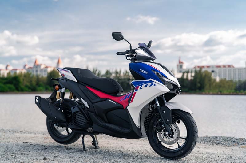 Review Yamaha Aerox 2025 by autospinn (1)