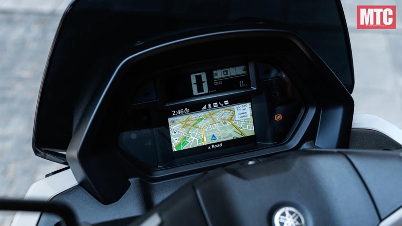 Review Yamaha NMAX TECH MAX 2025 (78)