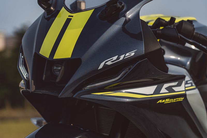 Review_New_Yamaha_R15_Connected2023_by_Autospinn (11)