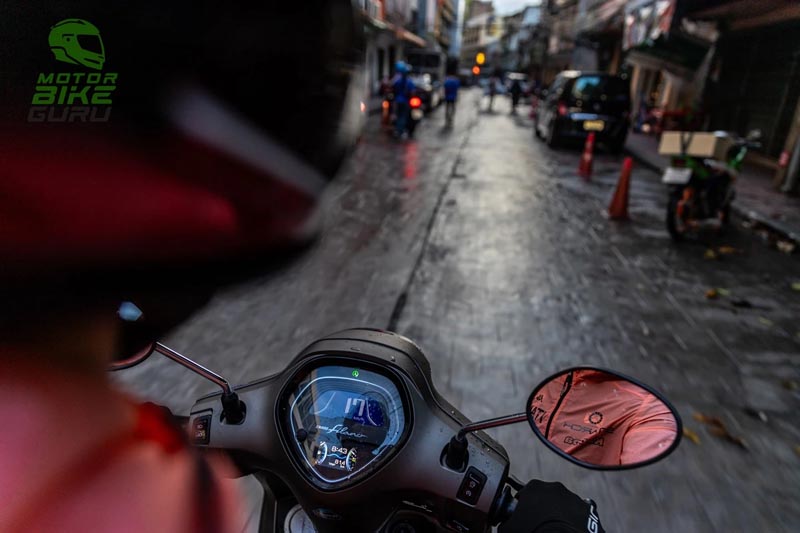 Yamaha-Grand-Filano-Hybrid-Connected_Talad-Noi-Check-in (15)