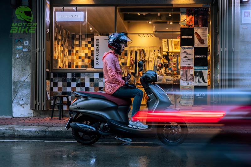 Yamaha-Grand-Filano-Hybrid-Connected_Talad-Noi-Check-in (16)