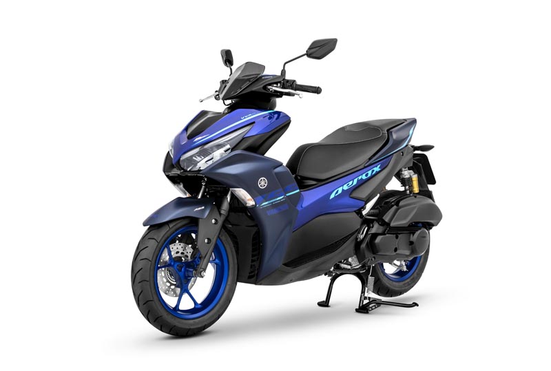 17 ยามาฮ่า แอร็อกซ์ ใหม่ ท้าชีวิตบิดให้สุด Spice up your challenge