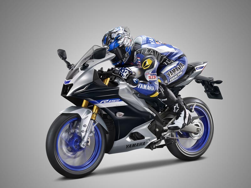 14 All New YAMAHA R15 Born to Be One1...เร็วดั่งใจ พุ่งไปกับความเป็นหนึ่ง