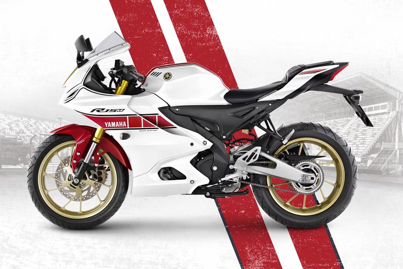 15 All New YAMAHA R15 Born to Be One1...เร็วดั่งใจ พุ่งไปกับความเป็นหนึ่ง