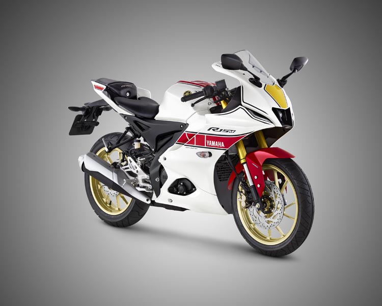 17 All New YAMAHA R15 Born to Be One1...เร็วดั่งใจ พุ่งไปกับความเป็นหนึ่ง