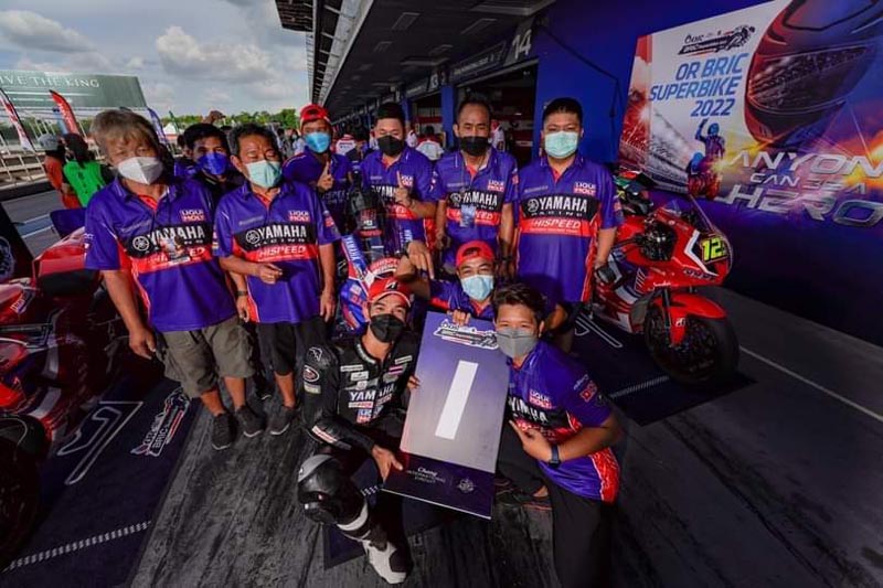 Yamaha-R-Series-Army (7)