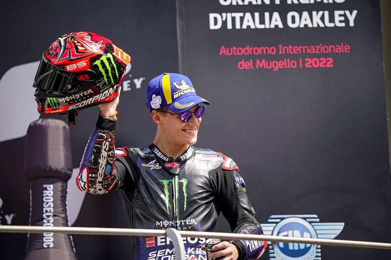 yamaha_motogp2022-no8_win_009