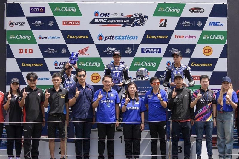 YAMAHA R3 bLU cRU Thailand 2023 race final (1)