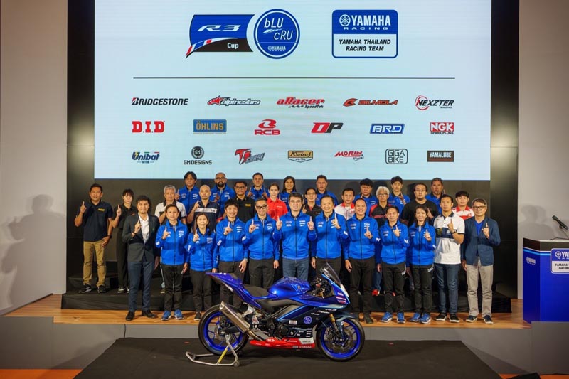 Yamaha R3 bLU Cru Thailand Cup (1)