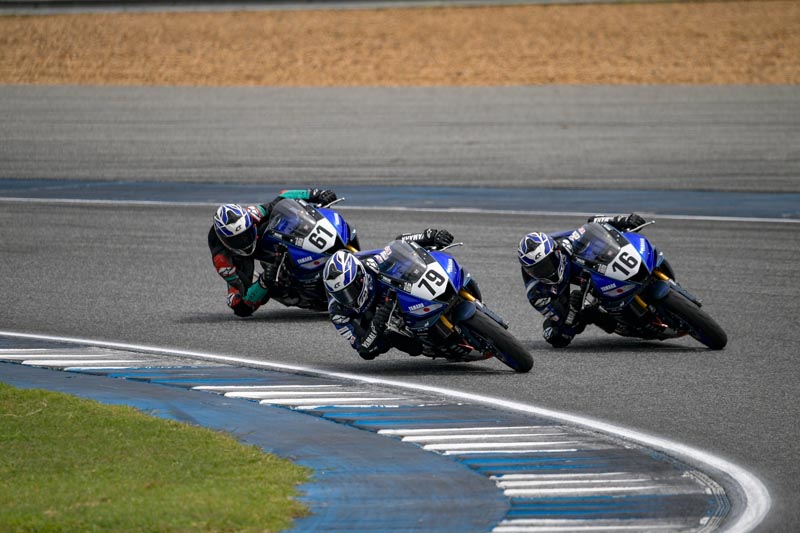 YAMAHA R3 bLU cRU Thailand R3 Race2 (4)