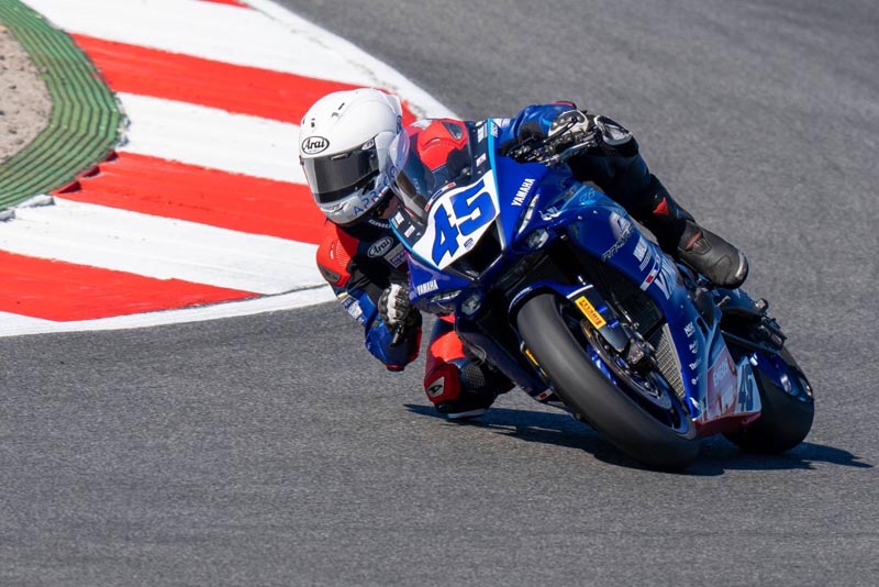 yamaha-x-WorldSBK2023-tee_r11_ (5)