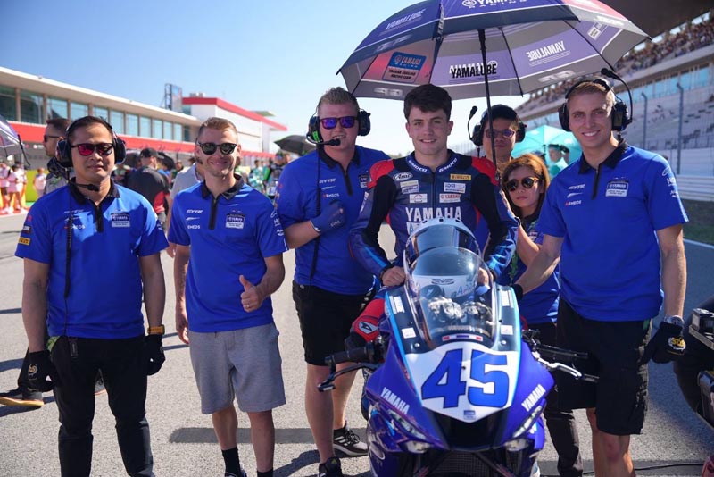 yamaha-x-WorldSBK2023-tee_r11_ (7)