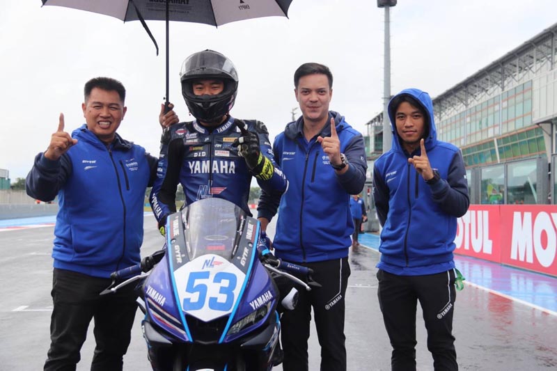 FIM Yamaha R3 bLu cRU World Cup T8 (1)