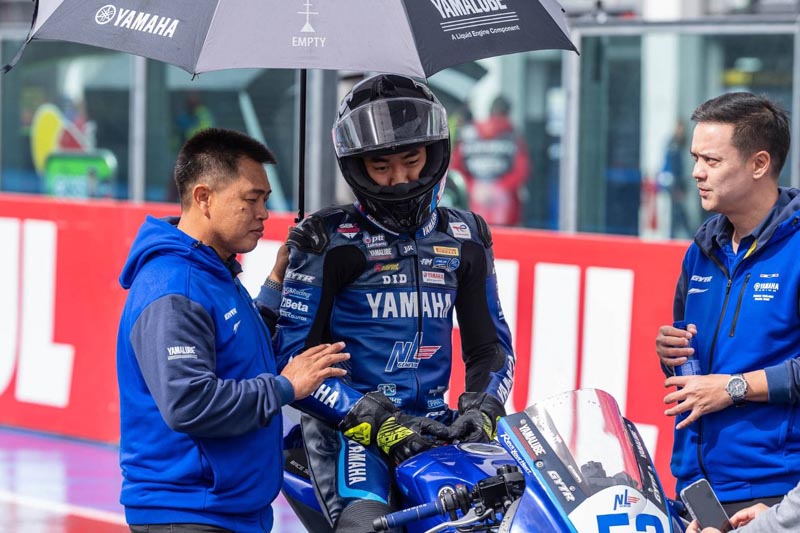 FIM Yamaha R3 bLu cRU World Cup T8 (2)