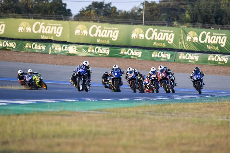 YAMAHA Moto Challenge Season 9 race 1 (11)