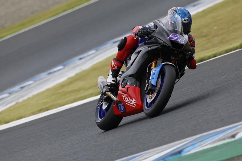 Yamaha-x-Asia-Road-Racing-T4-Practice-1 (1)