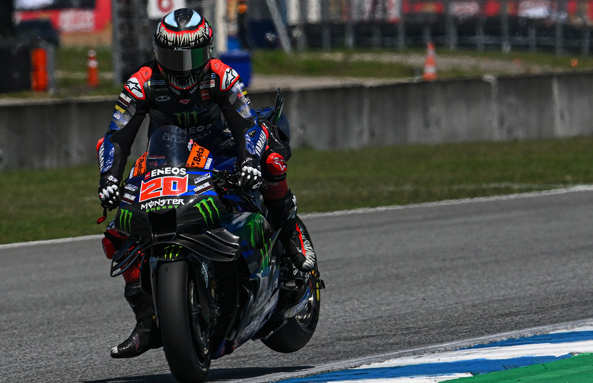 Yamaha-x-MotoGP-Practice-T19-1200x775