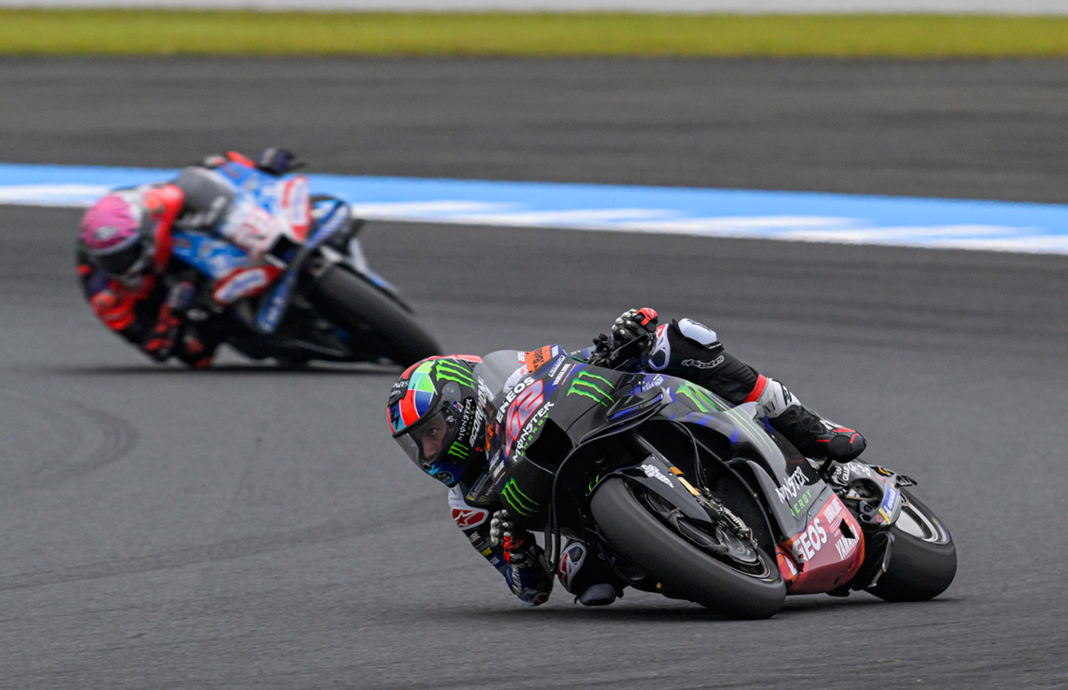 Yamaha-x-MotoGP-Sprint-Race-T16-1200x775