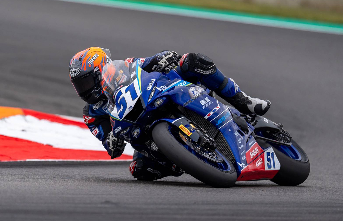 Yamaha-x-WorldSBK2024-Pre-T8-1200x775