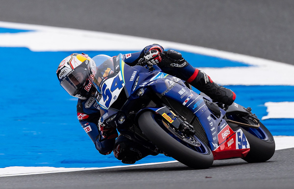 Yamaha-x-WorldSBK2024-T11-R1-1200x775