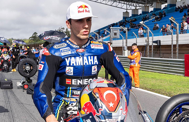 Yamaha-x-WorldSBK2024--T12-Pre-Rece-620x400