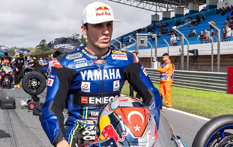 Yamaha-x-WorldSBK2024--T12-Pre-Rece-780x495