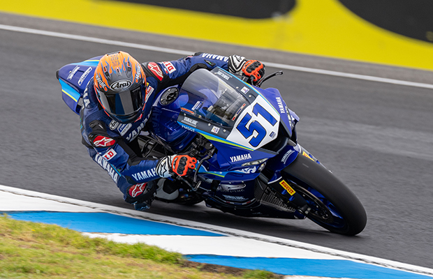 YamahaThailand-Racing-Team-Pre-Season-620x495