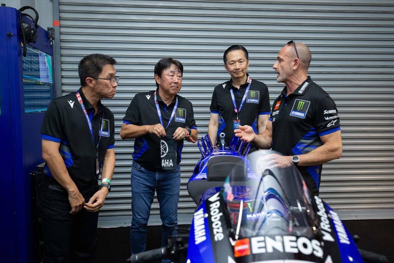 Monster Energy Yamaha MotoGP Team  (7)