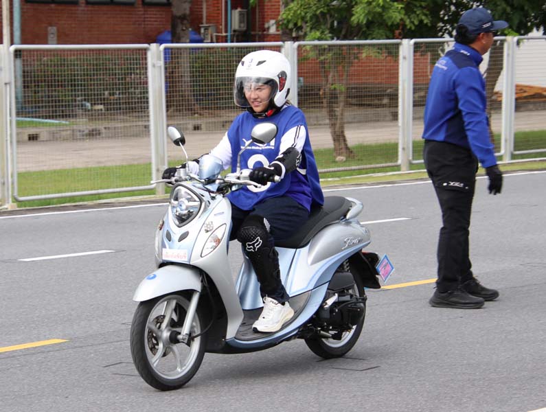 yamaha-how-to-ride-training-2025 (18)