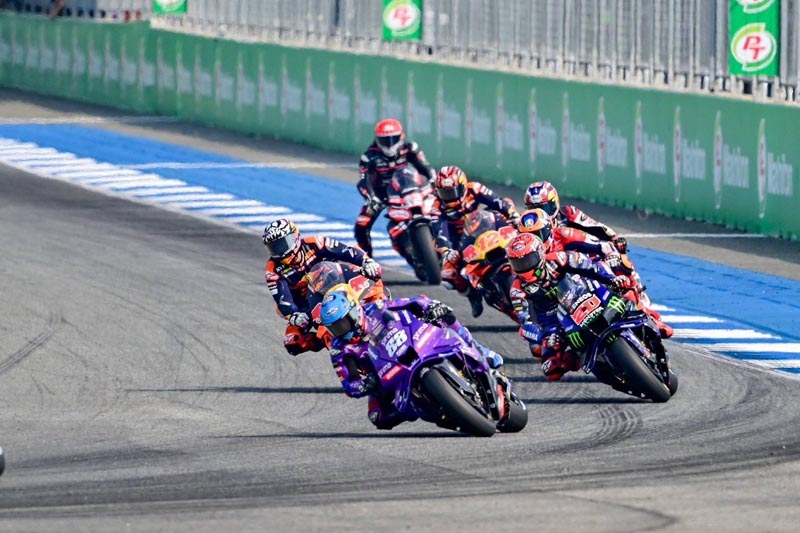 Yamaha MotoGP ThaiGP Race (4)