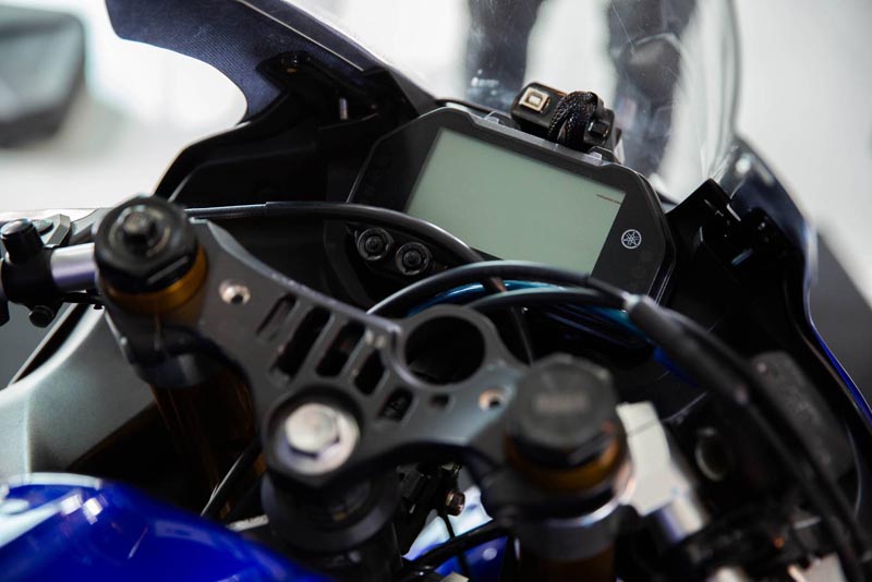 YAMAHA R3 BLU CRU Asia-Pacific 2025 (15)