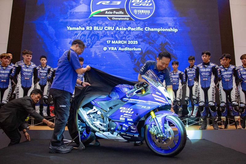 YAMAHA R3 BLU CRU Asia-Pacific 2025 (4)