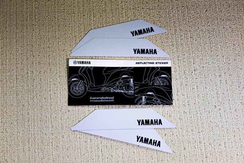 yamaha-safe-riding-reflective-sticker-2026 (10)