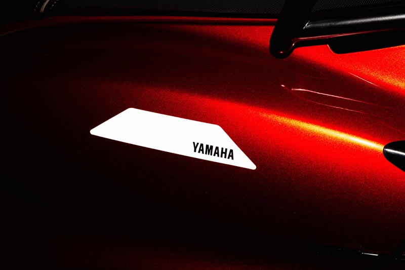 yamaha-safe-riding-reflective-sticker-2026 (13)