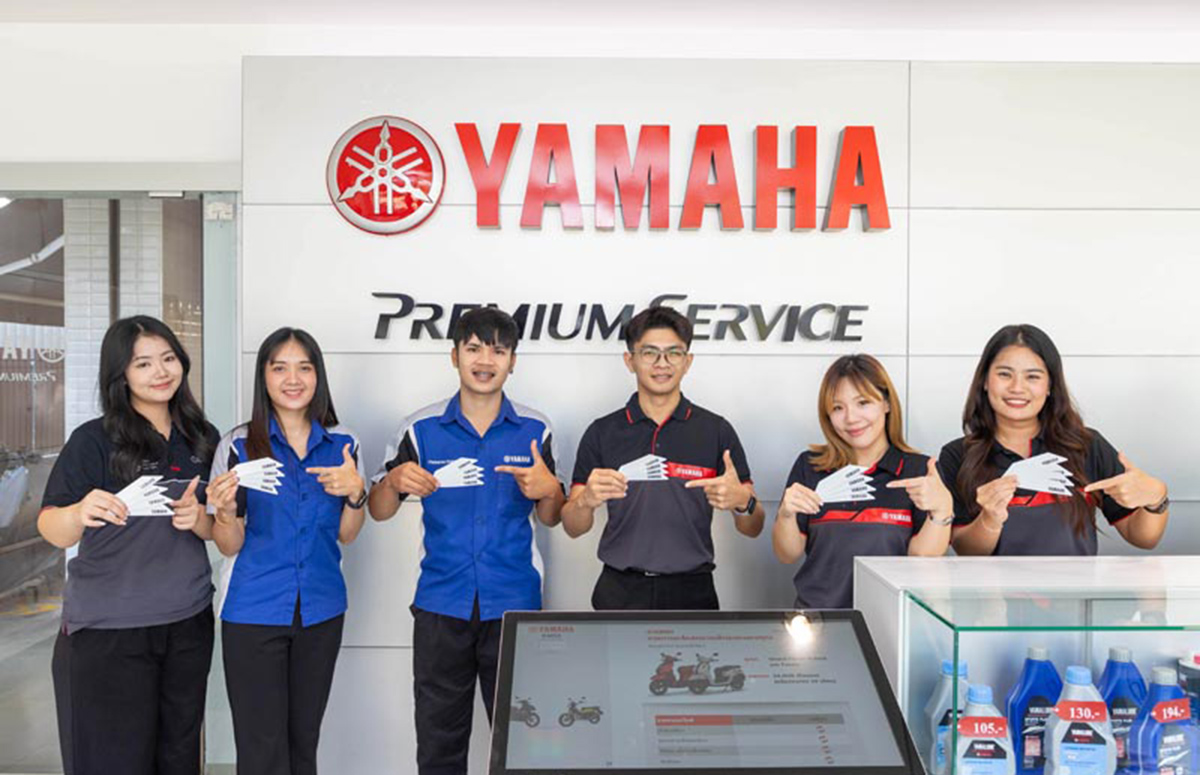 yamaha-safe-riding-reflective-sticker-2026-1200x775