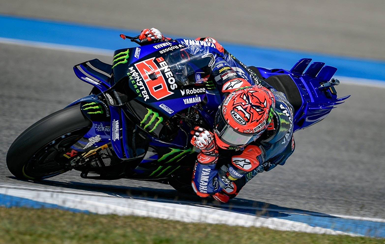 Yamaha-x-MotoGP-ThaiGP-practise-780x495