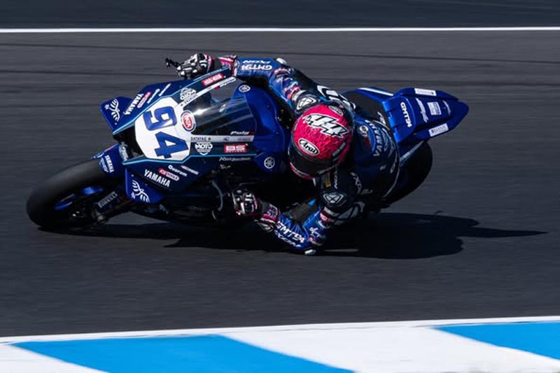 Yamaha x WorldSSP Race 1  (2)