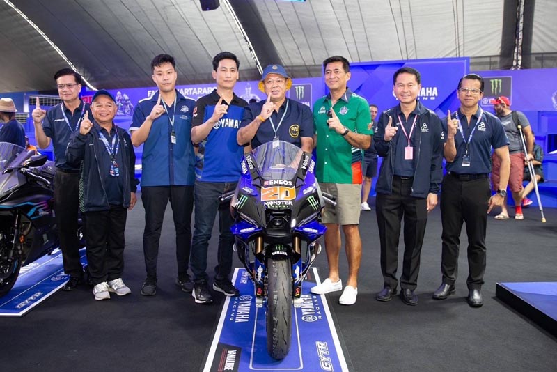 YamahaGP PAVILIAN x MotoGP  (5)