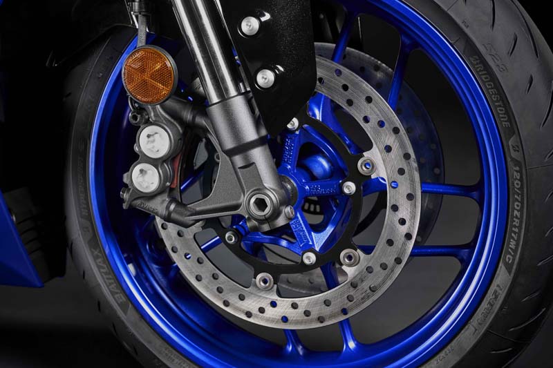 new-yamaha-yzf-r7-2026 (8)