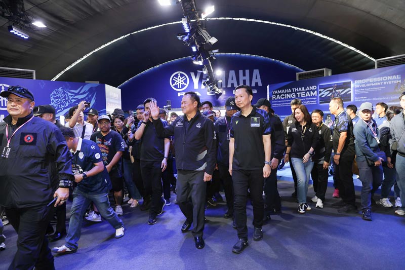pm-anutin-yamaha-gp-pavilion-motogp-2026 (4)