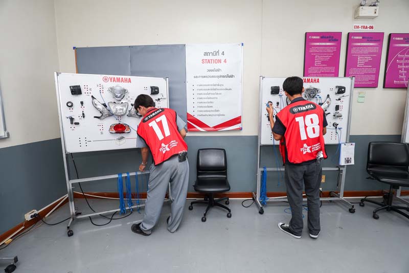 thai-yamaha-motor-motorcycle-mechanic-skill-competition-royal-trophy (14)