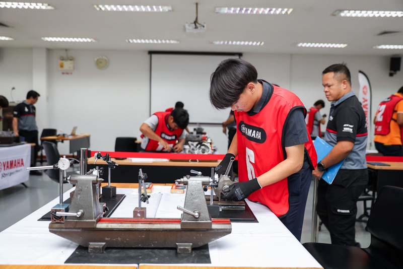 thai-yamaha-motor-motorcycle-mechanic-skill-competition-royal-trophy (18)