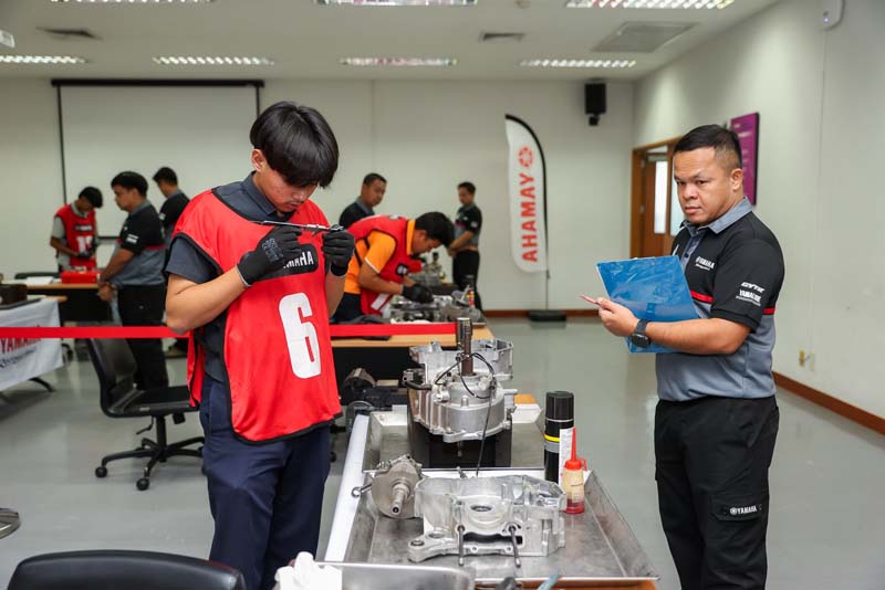 thai-yamaha-motor-motorcycle-mechanic-skill-competition-royal-trophy (19)